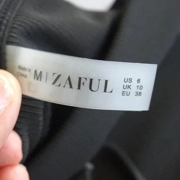 ZAFUL Women's Sexy Cutout Bikini Top - Size M, NWOT - Picture 6 of 6